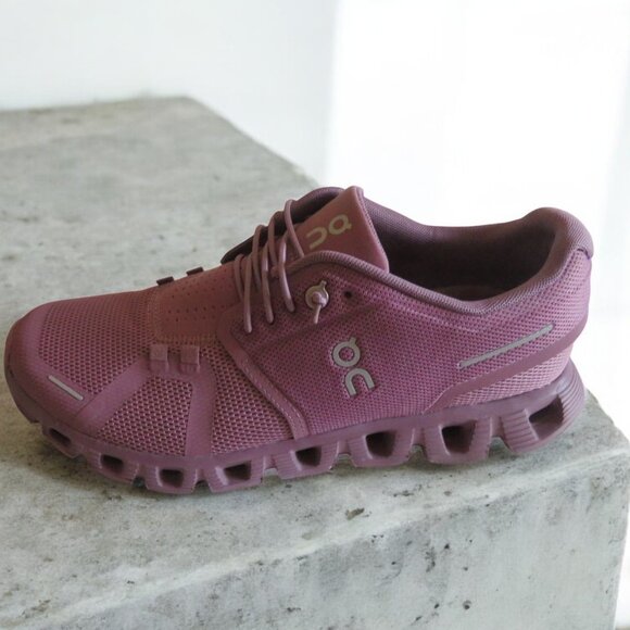 Cloud 5 Running Shoe (Women) Size 8, Fig/Quartz (EUC) - Picture 10 of 16